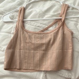 urban outfitter peach crop top(M/L)